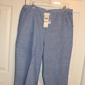 Alfred Dunner Womens 16 W Blue Capri pants NWT